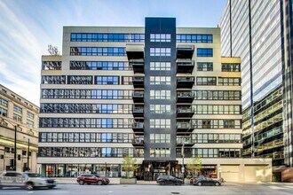 Building Photo - 130 S Canal St