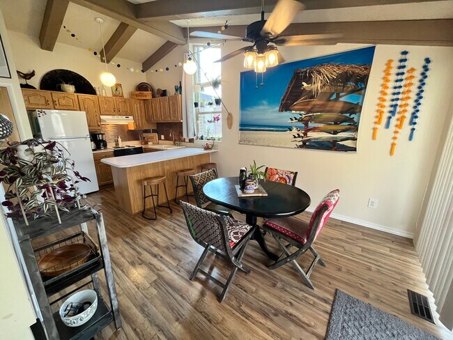 Foto del edificio - 1332 Millcreek Dr