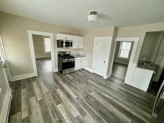 Foto del edificio - 585 Main St