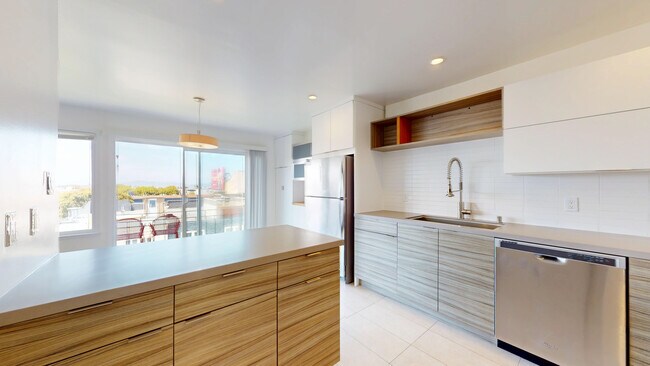 Foto del edificio - 2642 Greenwich St