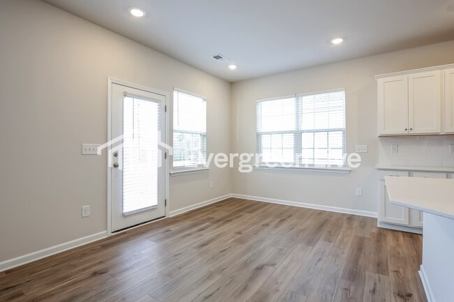 Foto del edificio - now