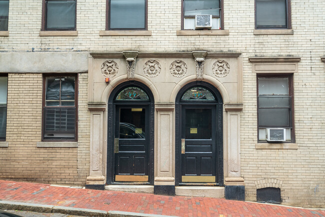 Foto del edificio - 44 Joy St