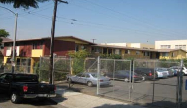 Foto del edificio - 227 W 14th St