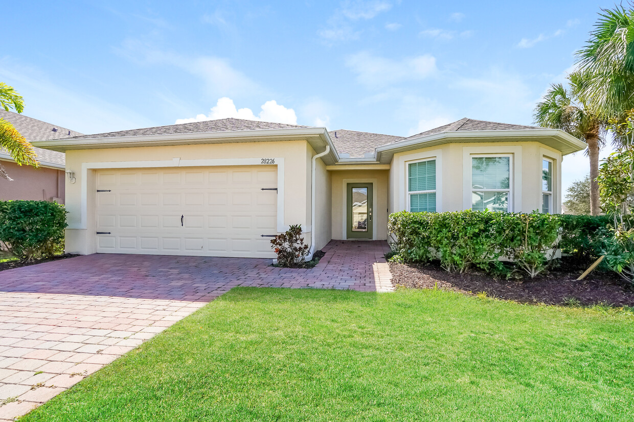 Foto principal - 28226 Arrowhead Cir