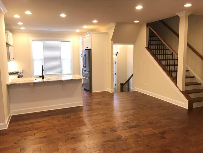 Building Photo - 5239 Cresslyn Rdg