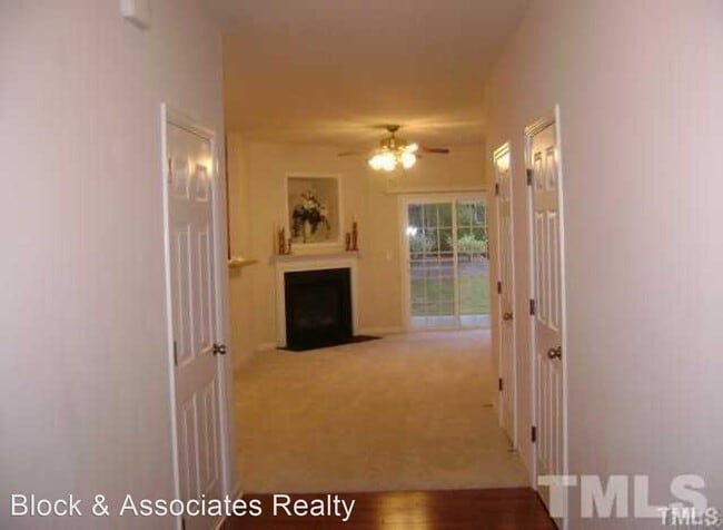 Building Photo - 3 br, 2.5 bath House - 249 Linden Park Lane