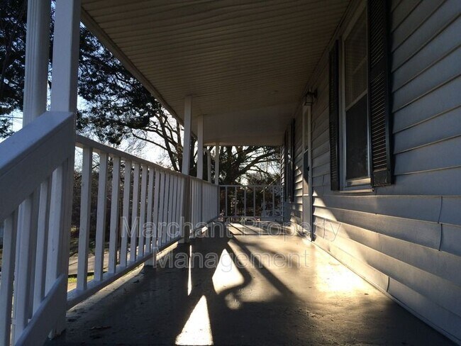 Foto del edificio - 1 Traction Street