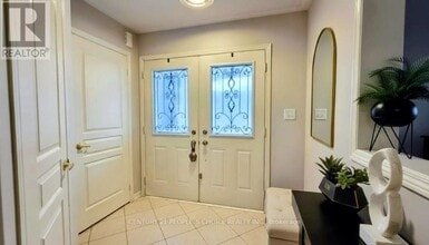 Building Photo - 500 Sixteen Mile Dr