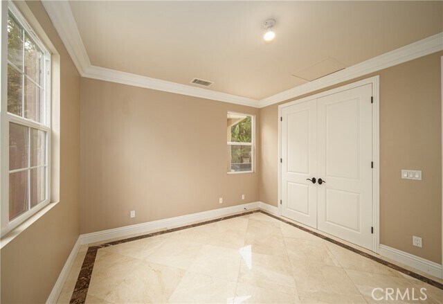 Building Photo - 51 Cunningham
