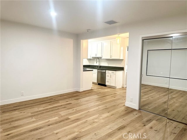 Building Photo - 301 Ashland Ave