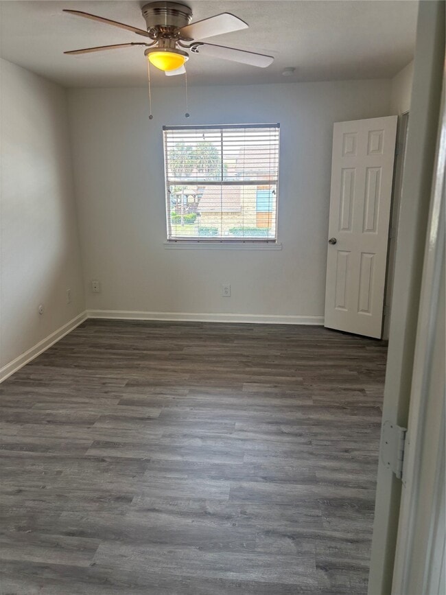 Building Photo - 2828 61st St