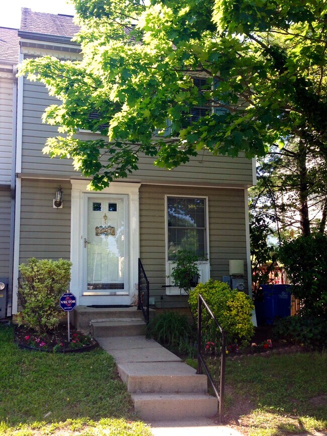 4426 Regalwood Terrace, Burtonsville, MD 20866 Townhome Rentals in