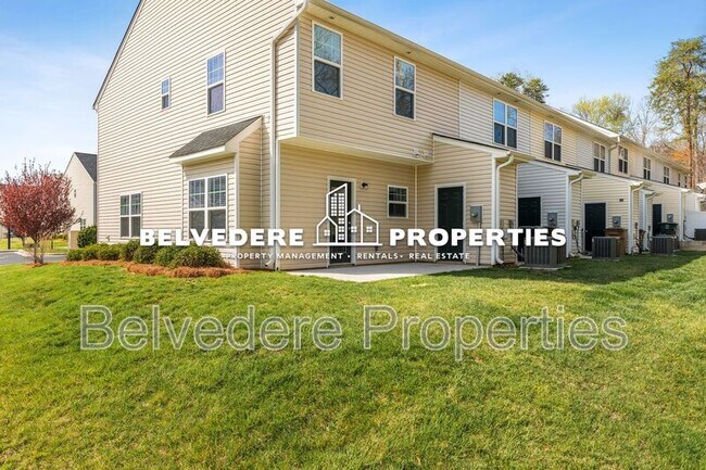 Foto del edificio - 116 Summerland Dr