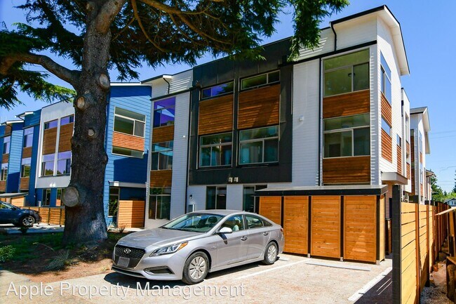 Foto del edificio - 3 br, 2.5 bath House - 8015 C Mary Ave NW