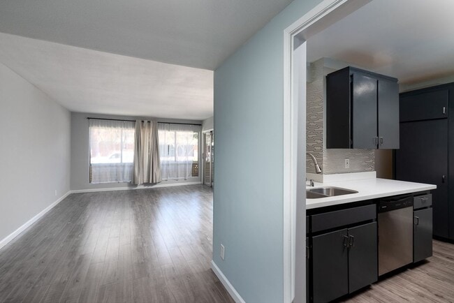 Photo - Spacious 2+2 in the Heart of Culver City! House