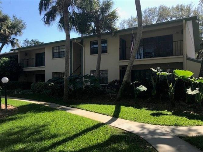 Primary Photo - 910 E Causeway Blvd