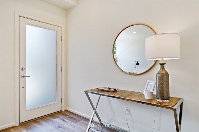 Building Photo - 4107 3rd Ave NW