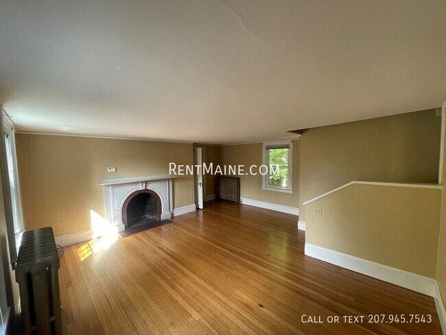 Foto del edificio - 24 Grove St