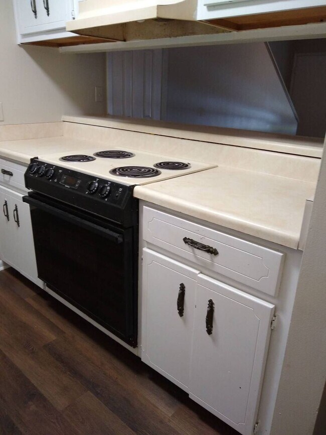 Foto del edificio - 4551 Cedar St