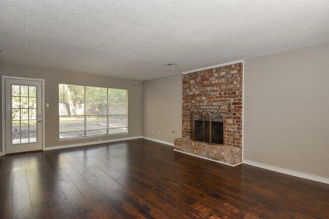 Foto del edificio - 1831 Willow Point Dr