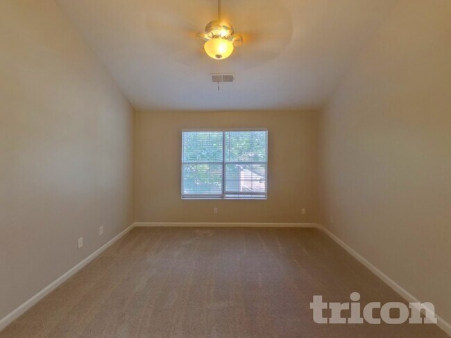 Building Photo - 7538 Fielder Rd