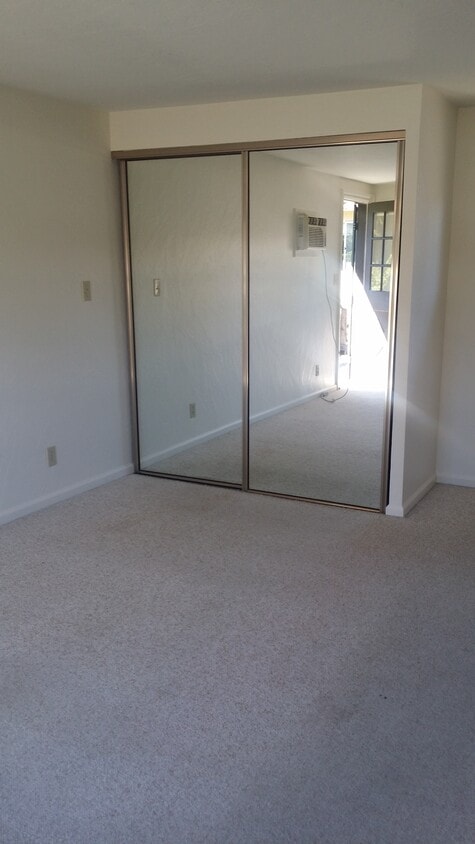 Main room - 616 Cedar St
