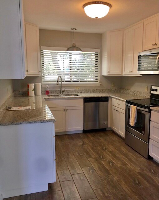 Cocina - 6106 Vance Jackson Rd