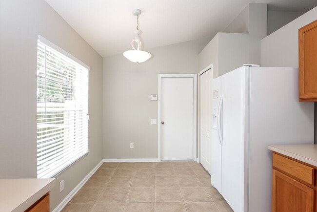 Foto del edificio - 10302 Soaring Eagle Dr