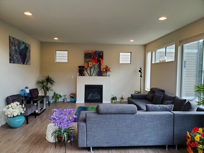 Foto del edificio - Gorgeous Executive Home Available Now!