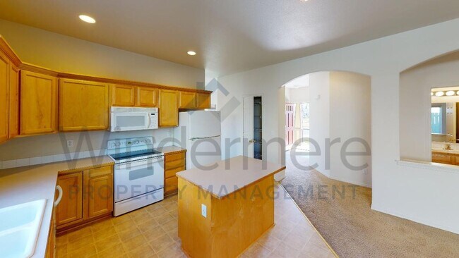 Building Photo - 1169 SE Surita Court, CP *Located in the A...