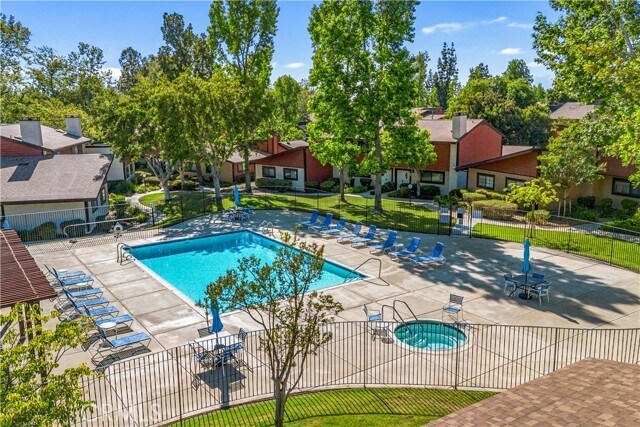 Foto del edificio - 206 Teague Dr