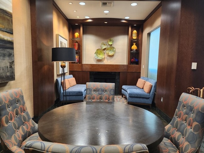 Photo - The Cosmopolitan Apartment