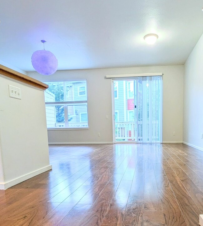 Foto del edificio - 2155 NE Cadbury Ave