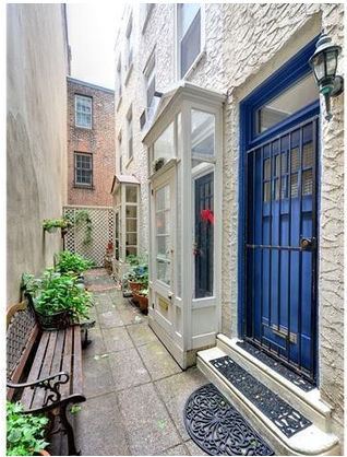 Primary Photo - 1800 Manning St