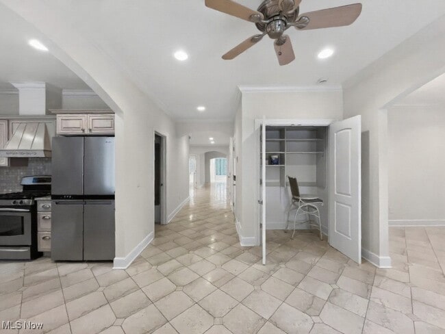 Foto del edificio - 2033 Fairview Ave