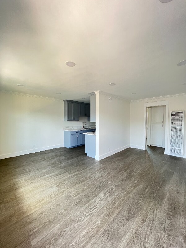 Foto del edificio - 12480 Culver Blvd