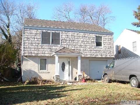 Primary Photo - 2064 Hendricks Ave