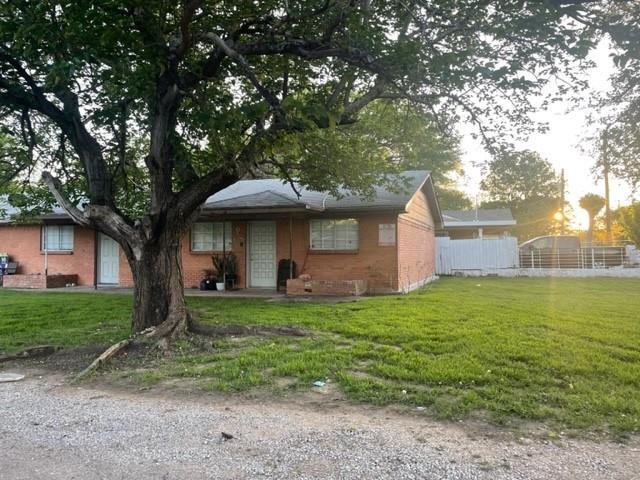 Primary Photo - 1235 Pearson St