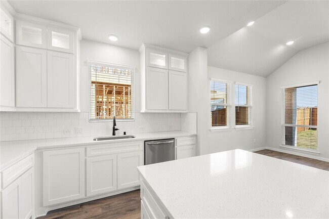 Building Photo - 3320 Lakestriker Rd