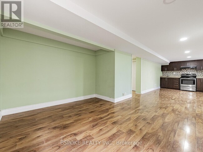 Photo du bâtiment - 252 Thistle Down Blvd