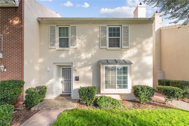 Foto del edificio - 1038 Tam O Shanter