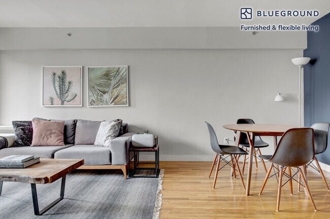 Foto del edificio - 101 W 15th St