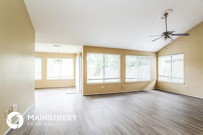 Foto del edificio - 12637 Autumn Mill Dr