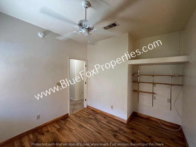 Building Photo - 9511 E Brianna Ln