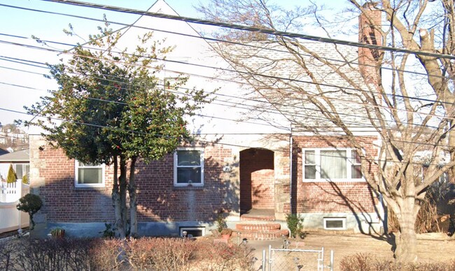 Foto del edificio - 55 Lennon Ave