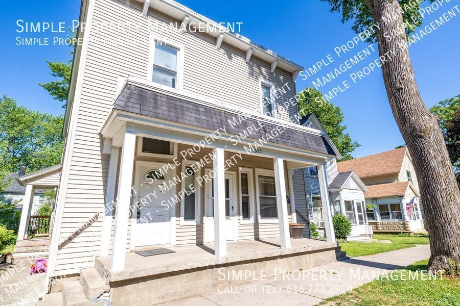 Primary Photo - Nice 2 Bed 1 Bath on NW Side