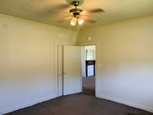 Foto del edificio - 1226 Sizemore St