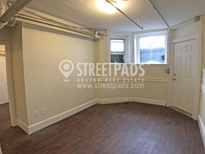 Building Photo - 1 bedroom in Boston MA 02215