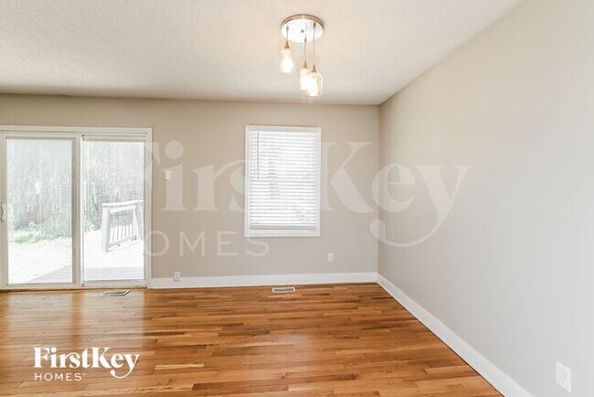 Foto del edificio - 1424 NW 63rd St