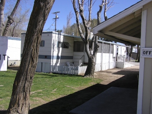 Foto del edificio - Trail's End Mobile Home Park